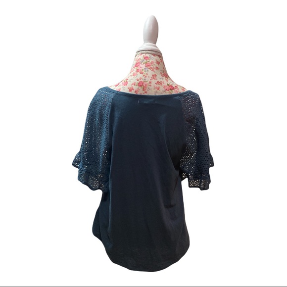 NWT Maurice Blouse Lace Sleeves V-Neck Women's Large [117] - Picture 3 of 5